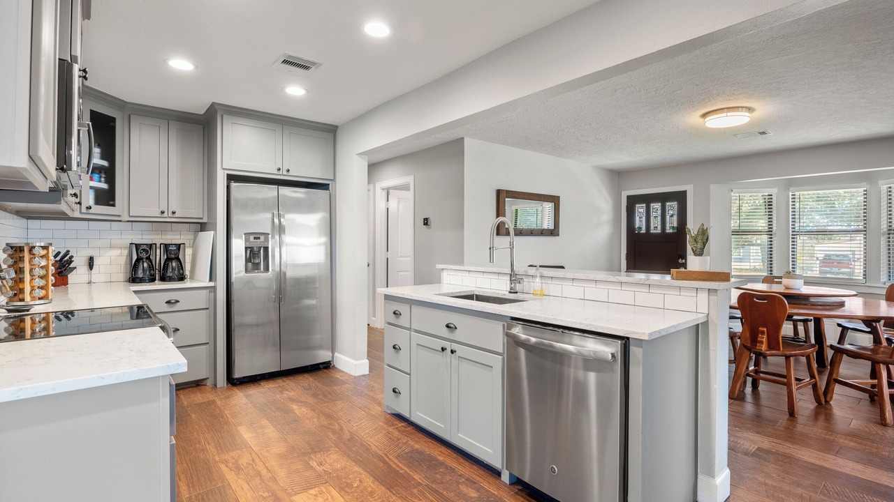 Photo of Others in Canyon Lake