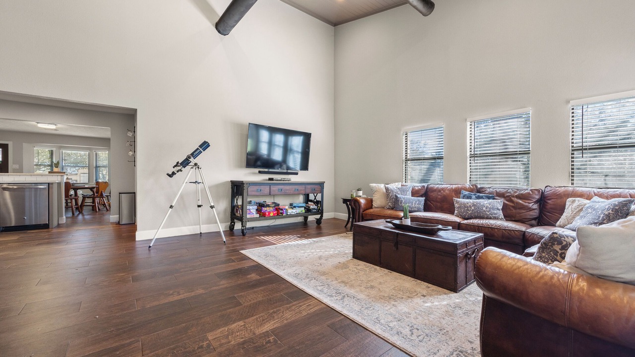 Photo of Others in Canyon Lake