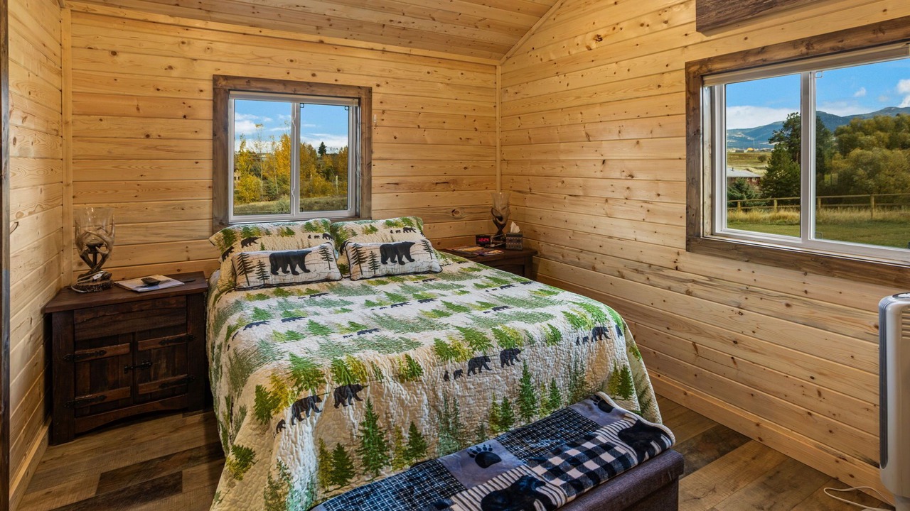 Photo of Bedroom in Corvallis