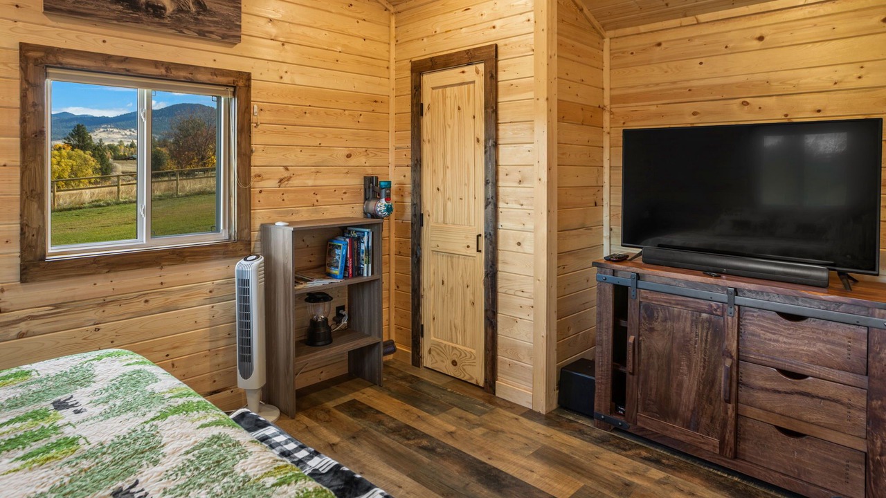 Photo of Bedroom in Corvallis