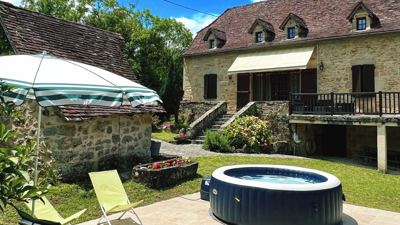 Photo of Patio Balcony in Balaguier-d'Olt