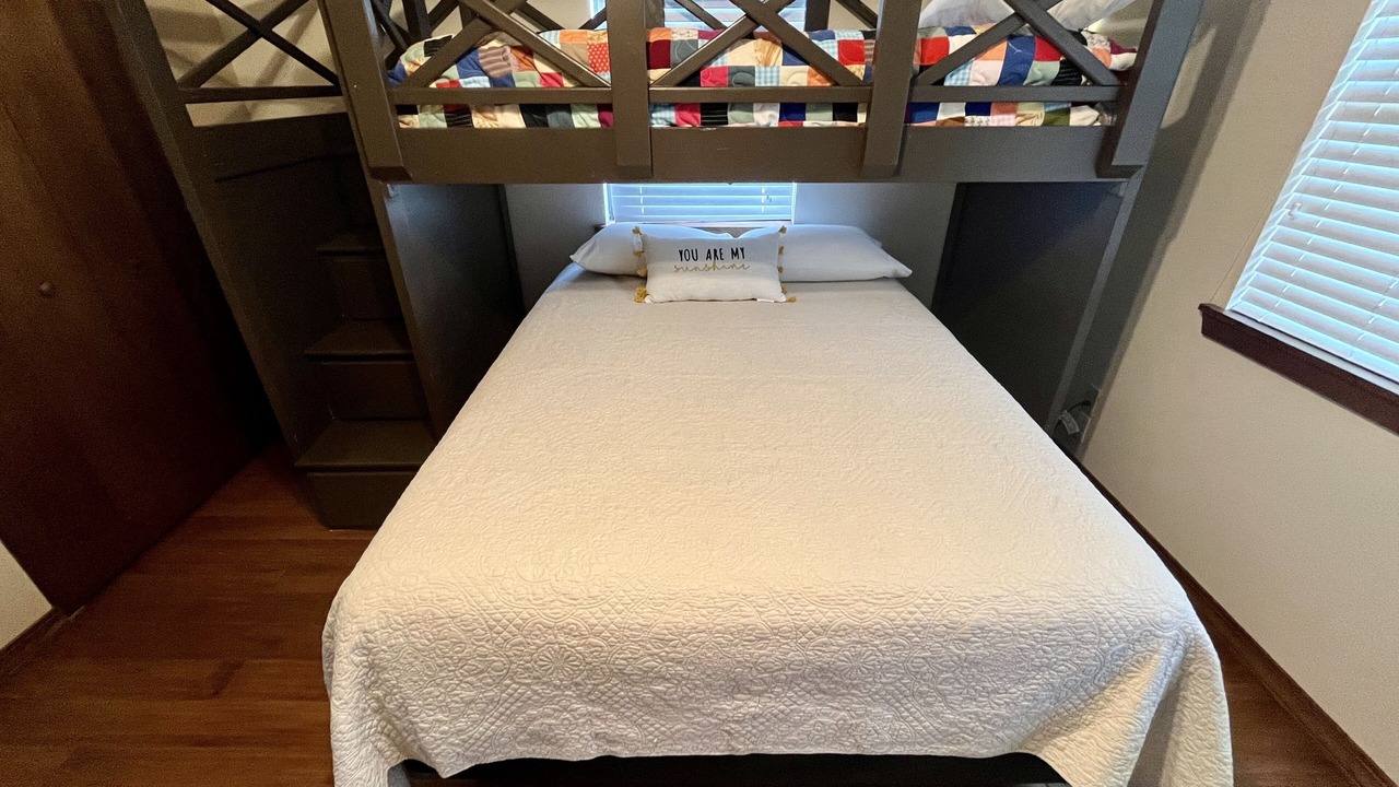 Photo of Bedroom in Theodosia
