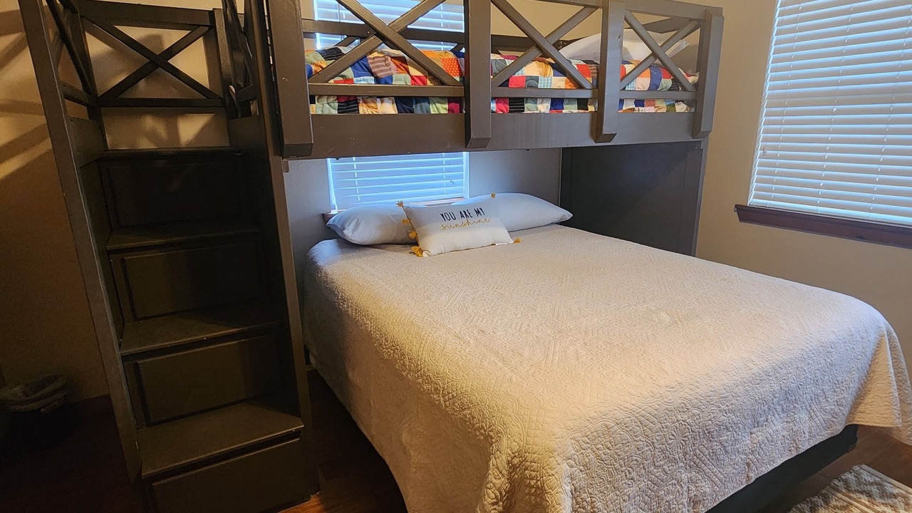 Photo of Bedroom in Theodosia