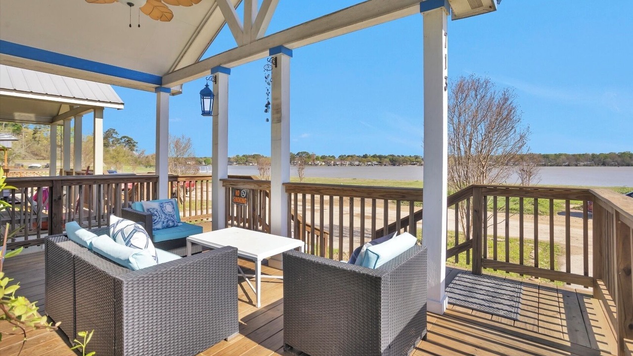 Photo of Patio Balcony in Willis