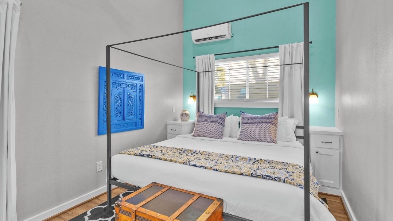 Photo of Bedroom in Willis