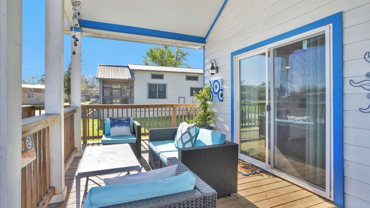 Photo of Outdoor in Willis