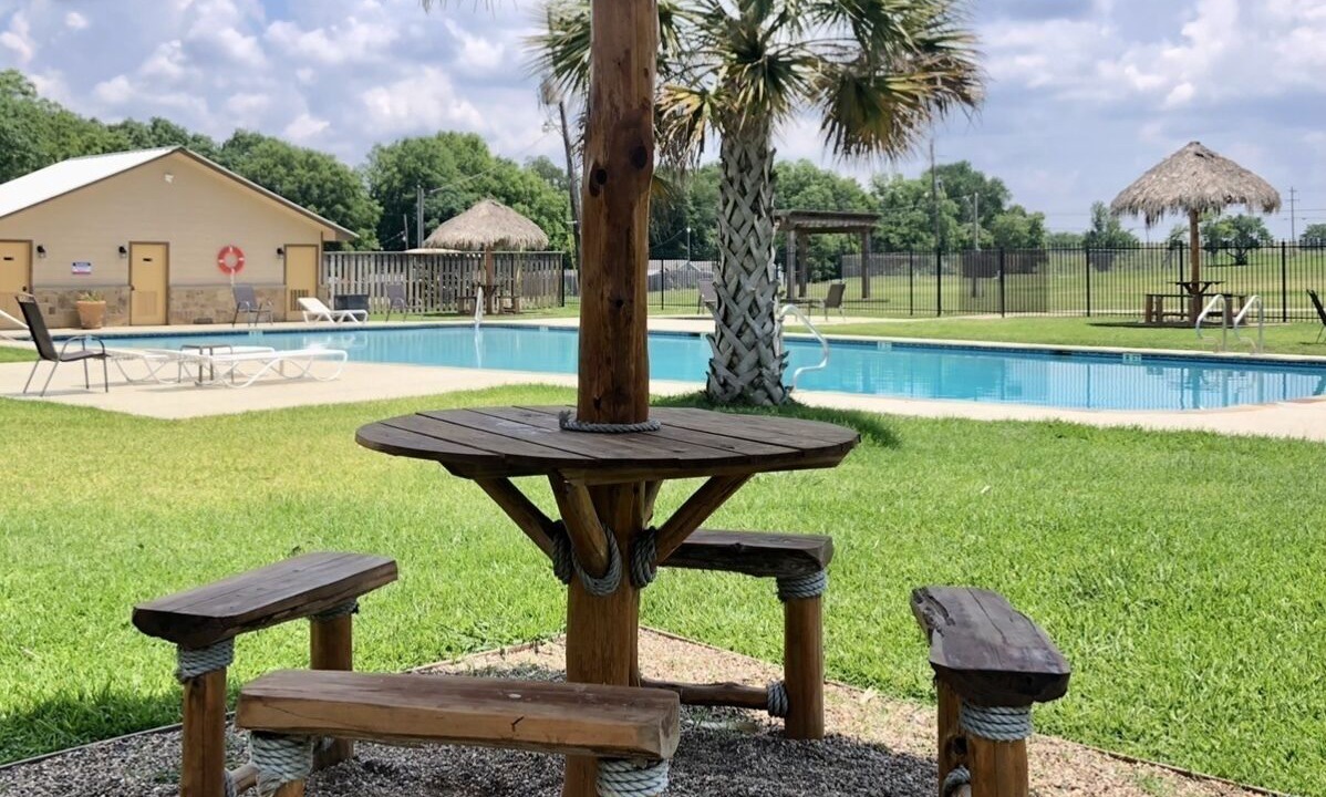 Photo of Outdoor in Willis