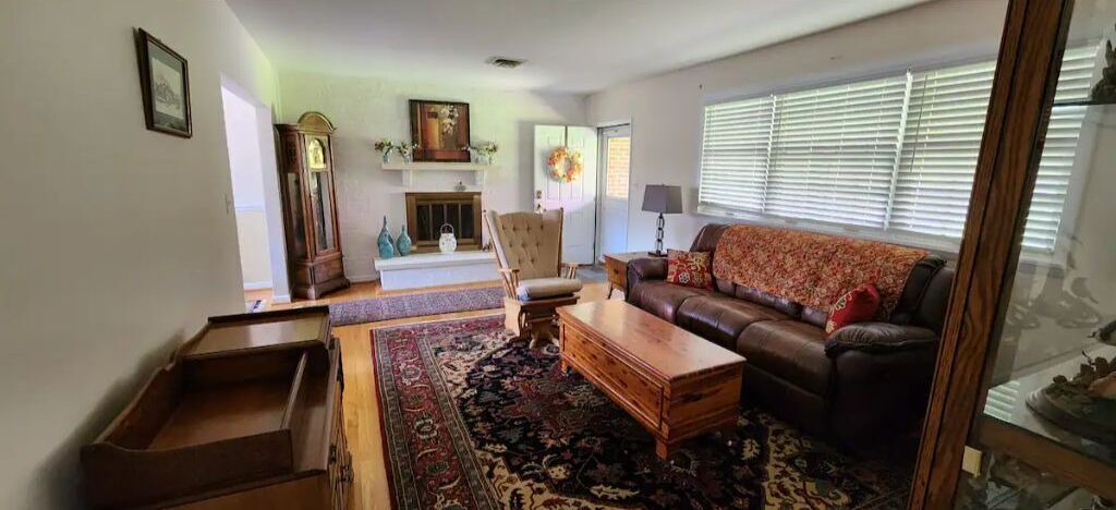 Photo of Livingroom in Glen Arm
