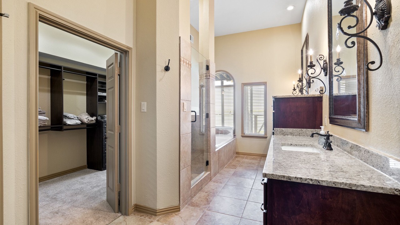 Photo of Bathroom in Rockwall