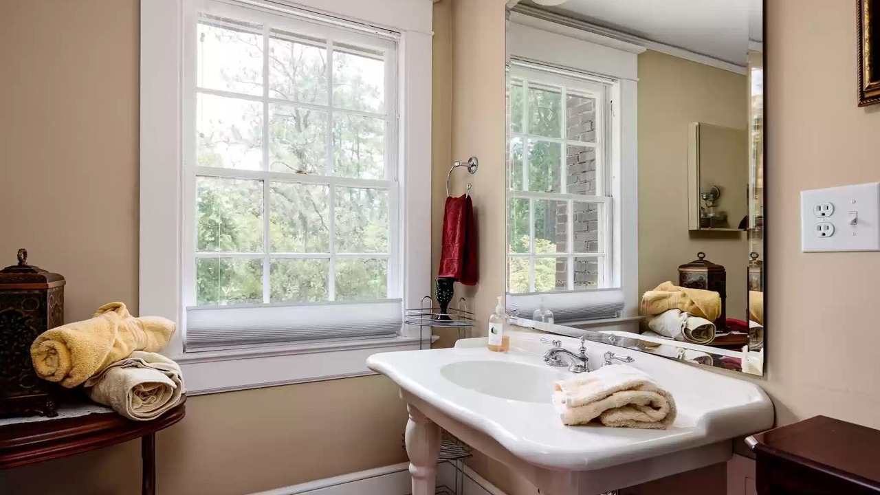 Photo of Bathroom in Old Town