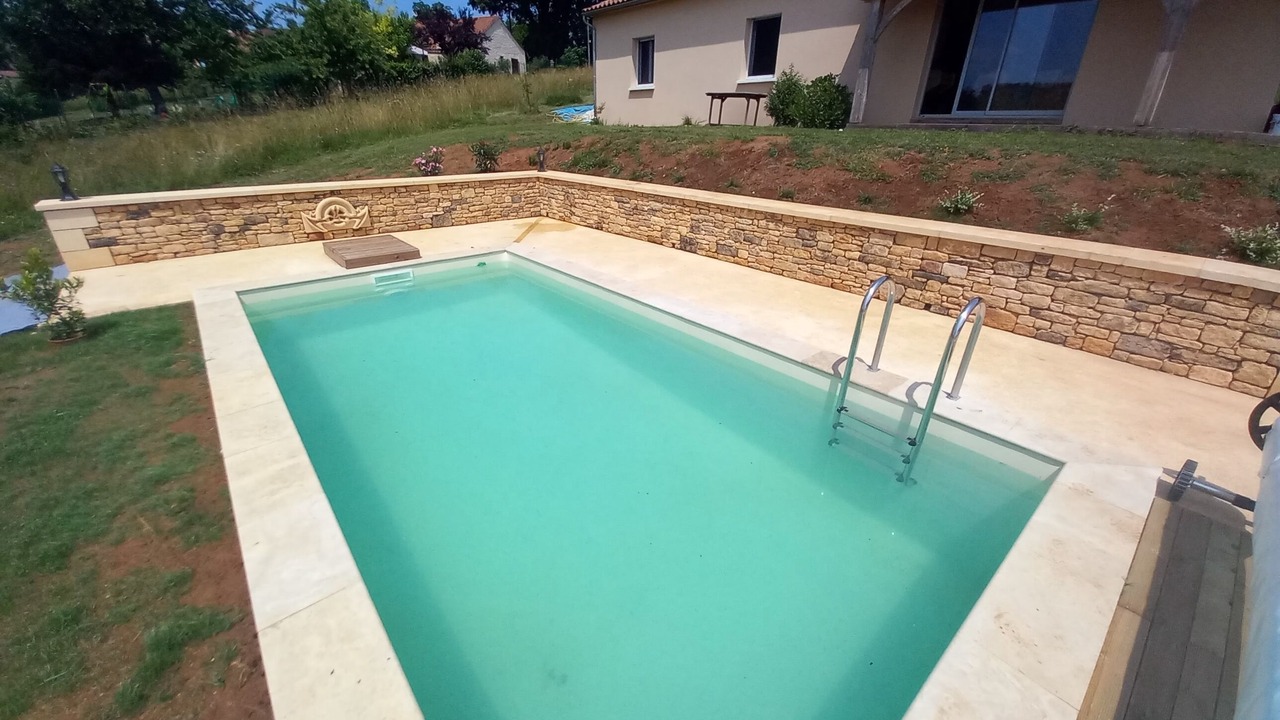 Photo of Outdoor in Meyrals