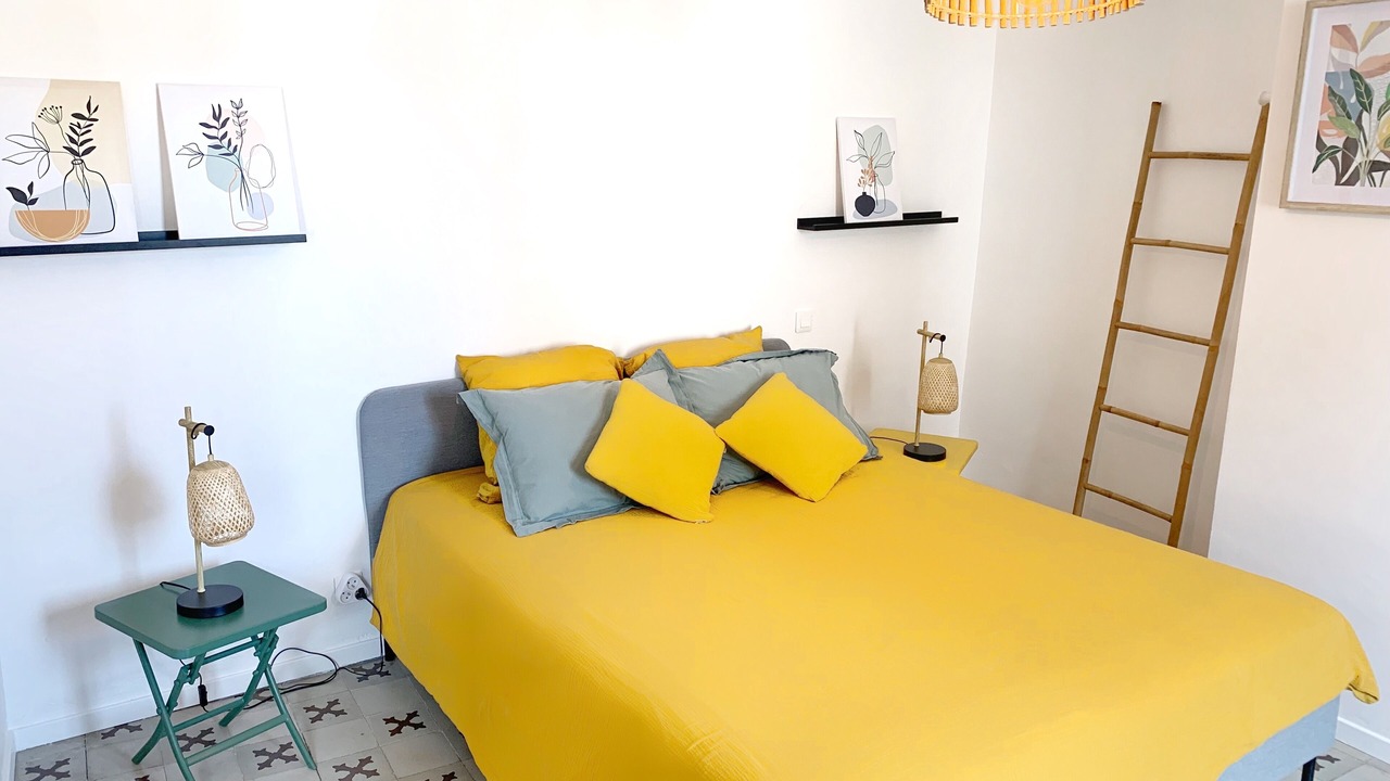 Photo of Bedroom in Saint-Laurent-de-la-Cabrerisse