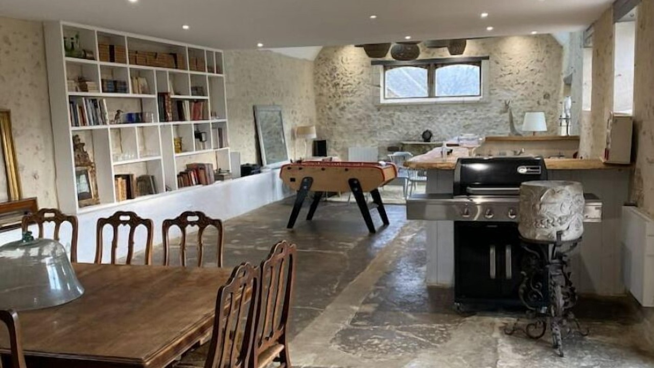 Photo of Others in Continvoir