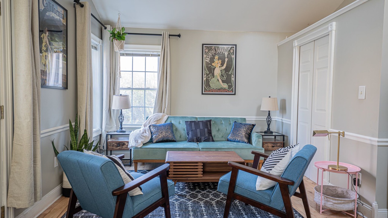 Photo of Livingroom in Norwichtown