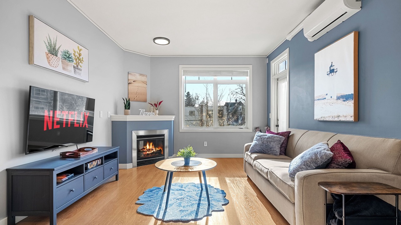 Photo of Livingroom in Mission District