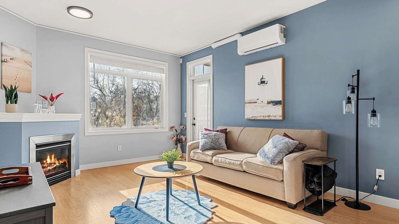 Photo of Livingroom in Mission District