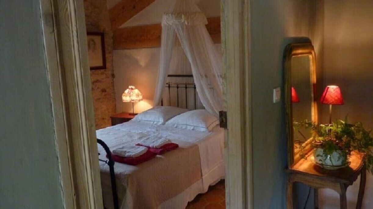 Photo of Bedroom in Verdun-en-Lauragais