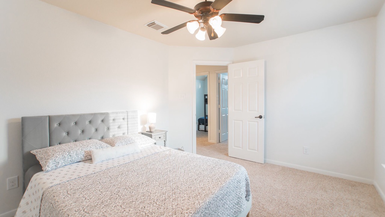 Photo of Bedroom in Spring