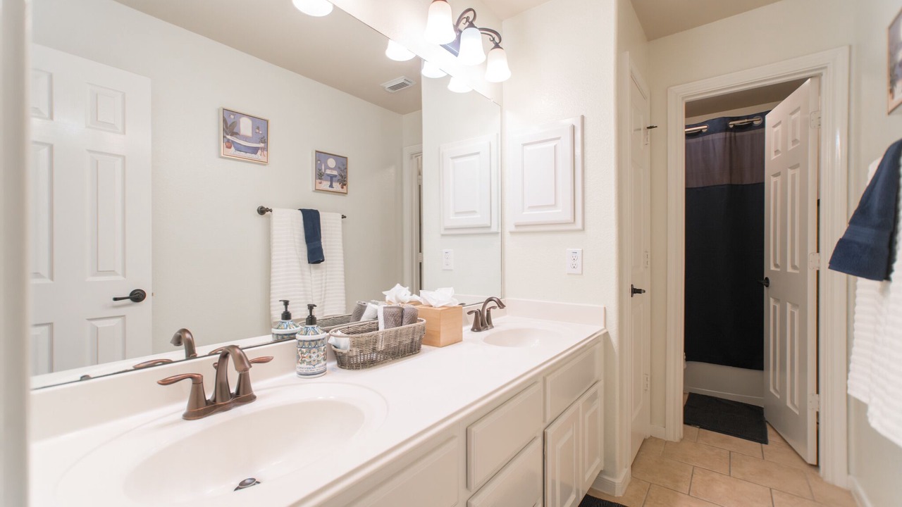 Photo of Bathroom in Spring