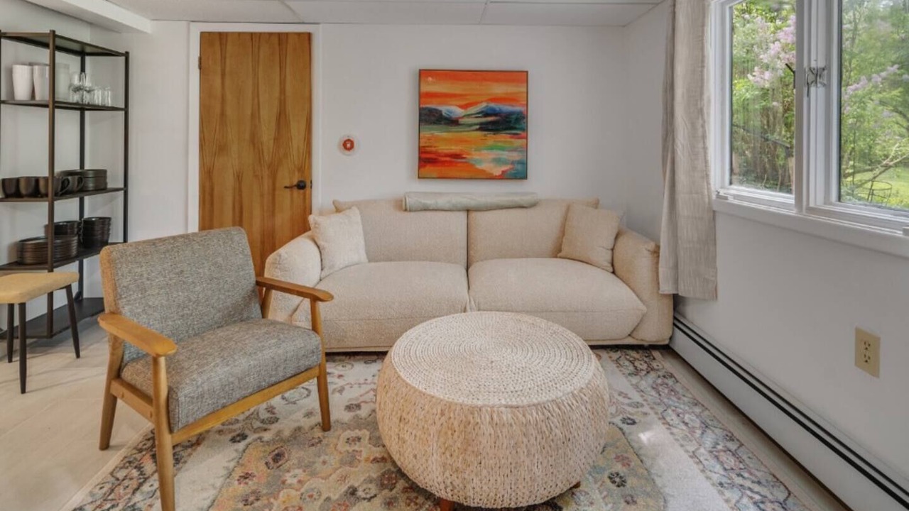 Photo of Bedroom in Lansing
