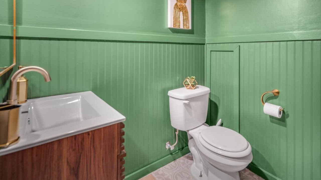 Photo of Bathroom in Lansing