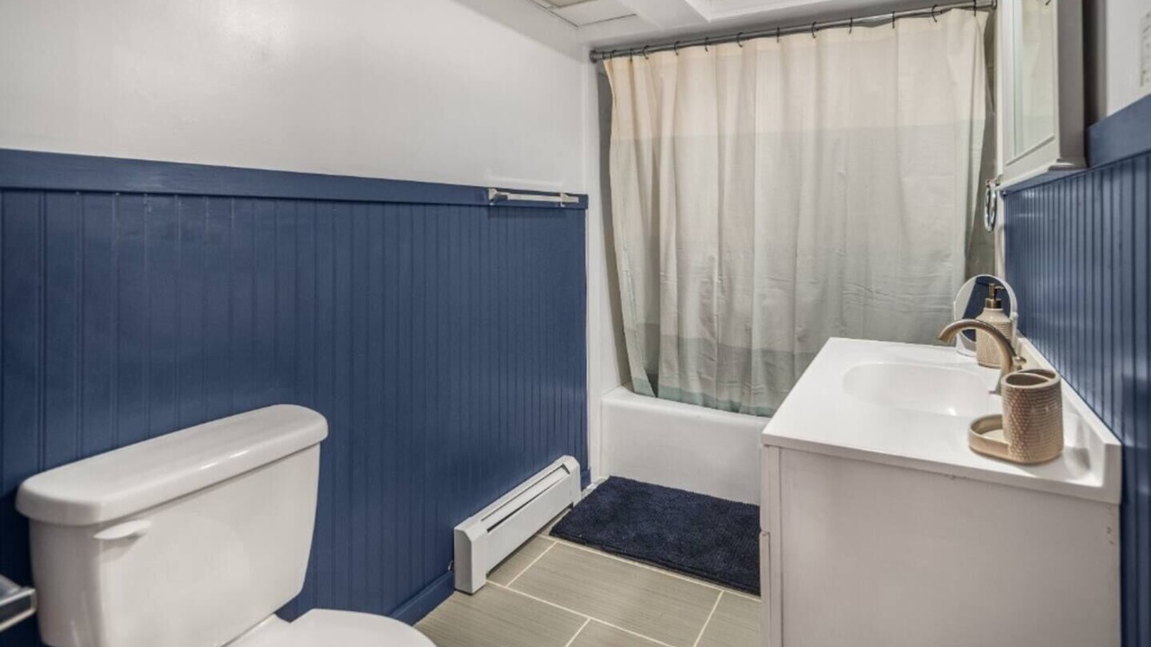 Photo of Bathroom in Lansing