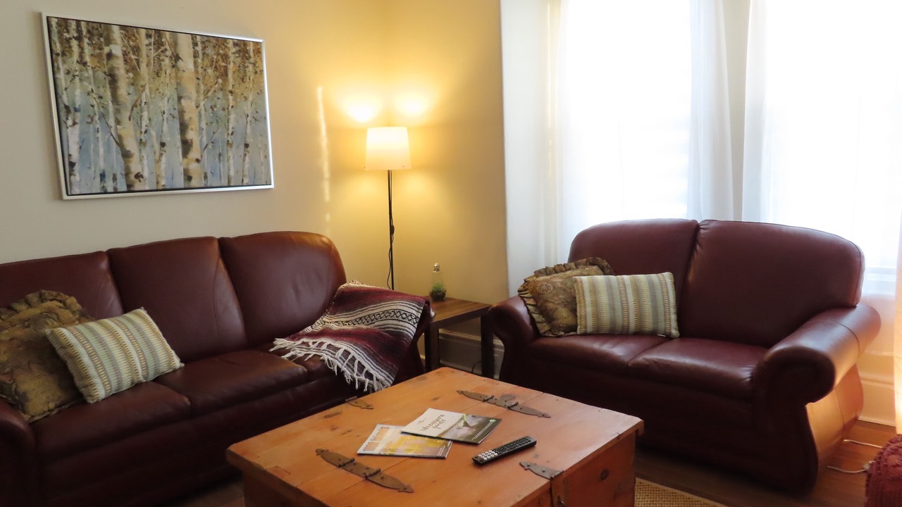 Photo of Livingroom in Gananoque