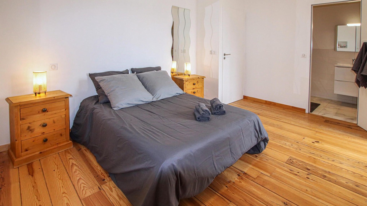 Photo of Others in Sauzet