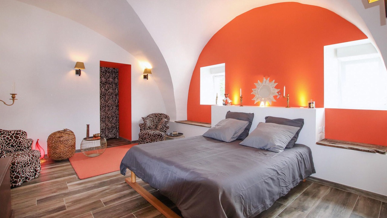 Photo of Others in Sauzet