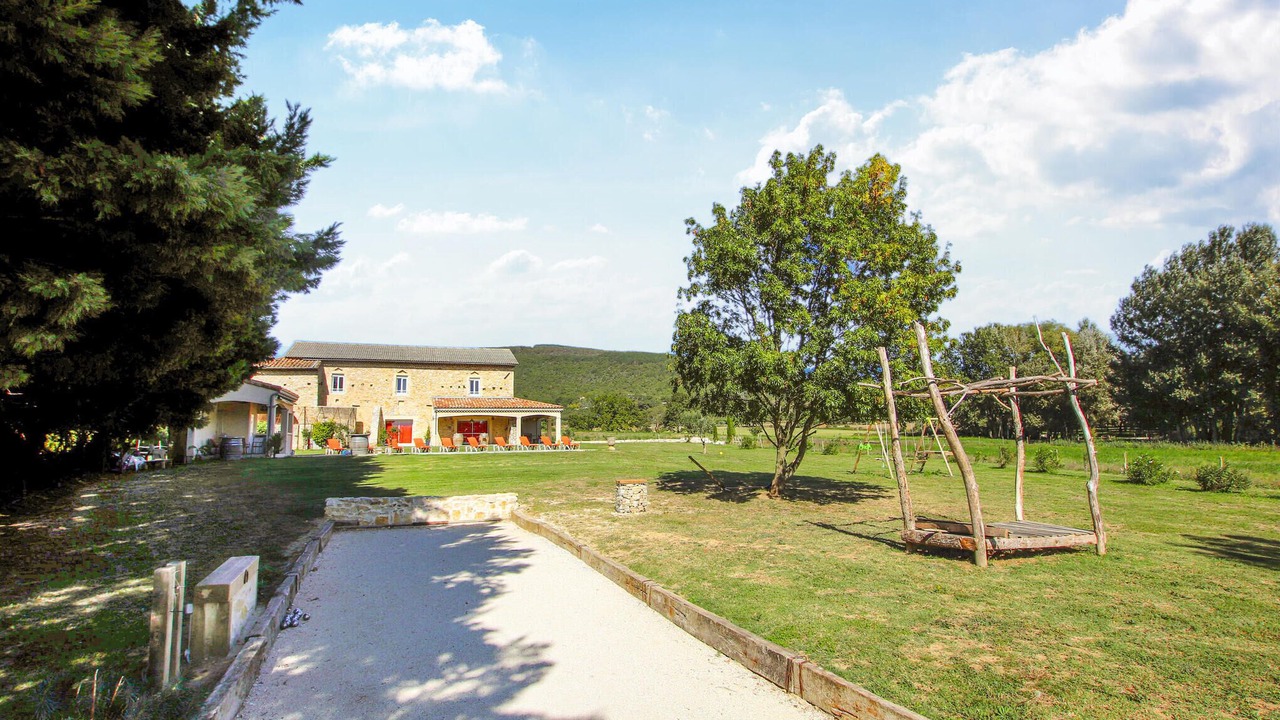 Photo of Others in Sauzet