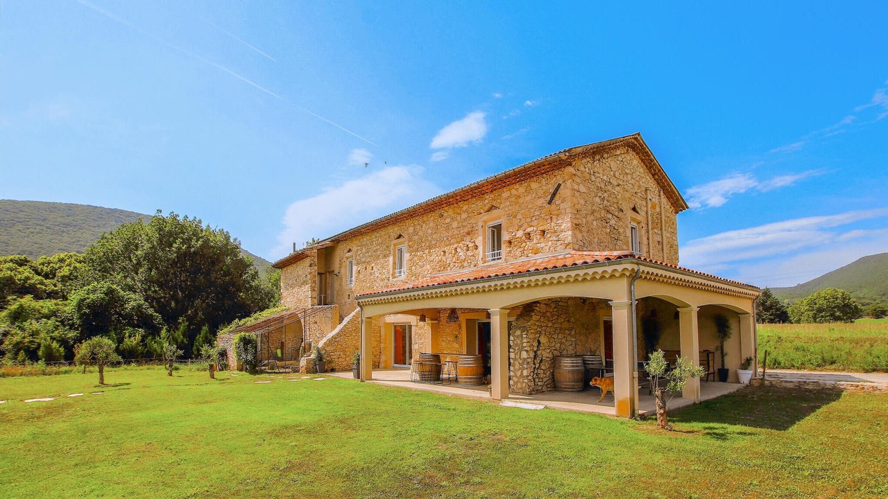 Photo of Others in Sauzet