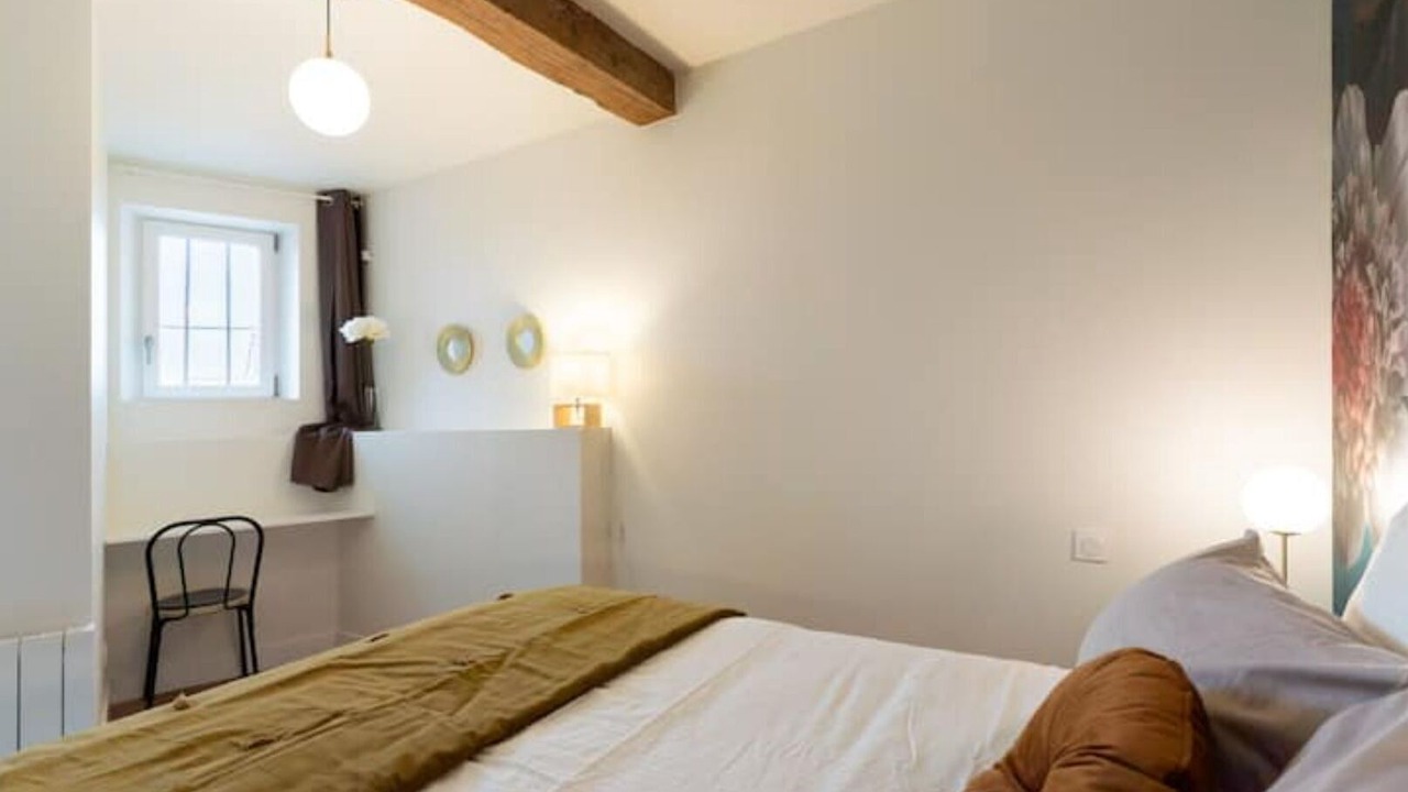 Photo of Bedroom in Lapeyrouse-Fossat