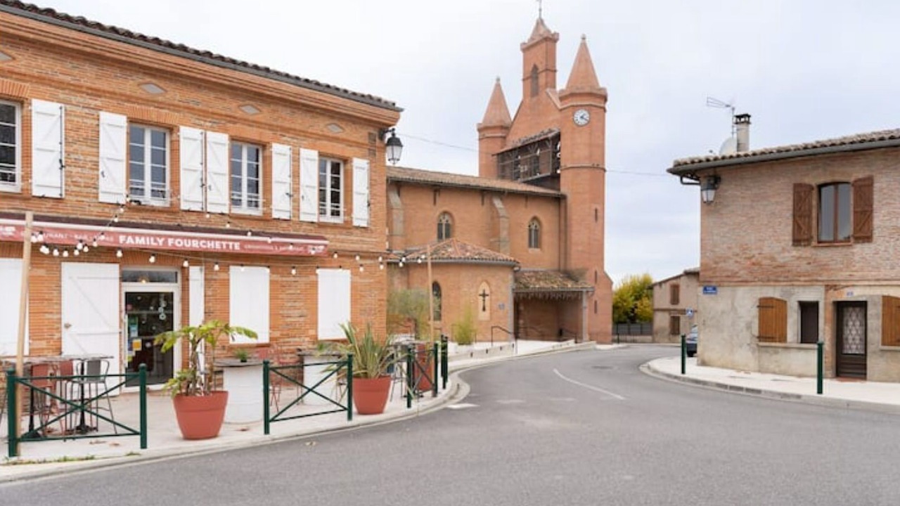 Photo of Outdoor in Lapeyrouse-Fossat