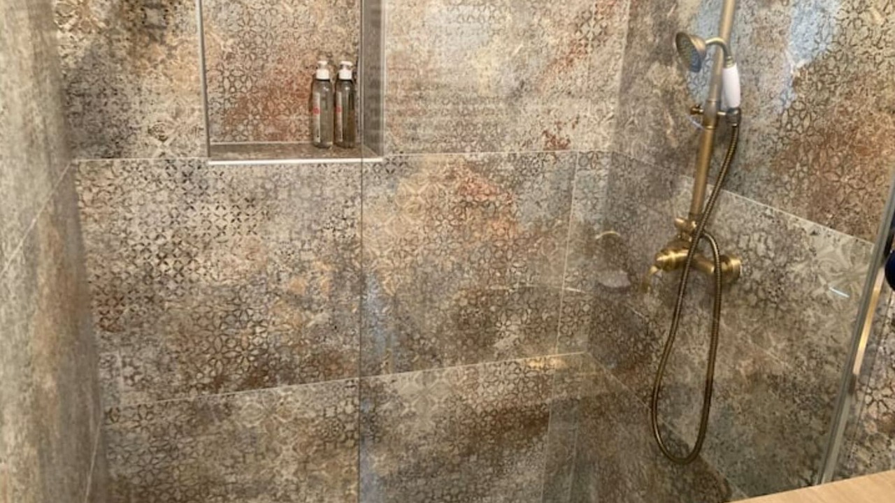 Photo of Bathroom in Lapeyrouse-Fossat