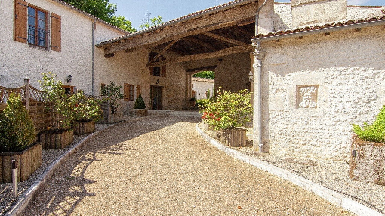 Photo of Others in Saint-Preuil