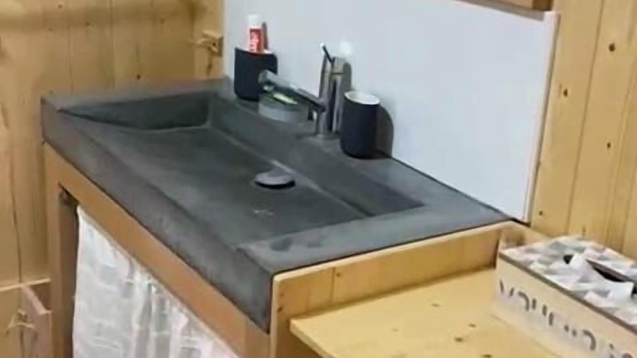 Photo of Bathroom in Saint-Sauveur-Camprieu