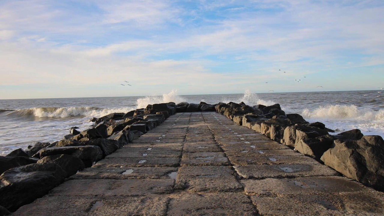 Photo of Others in Vrist Strand
