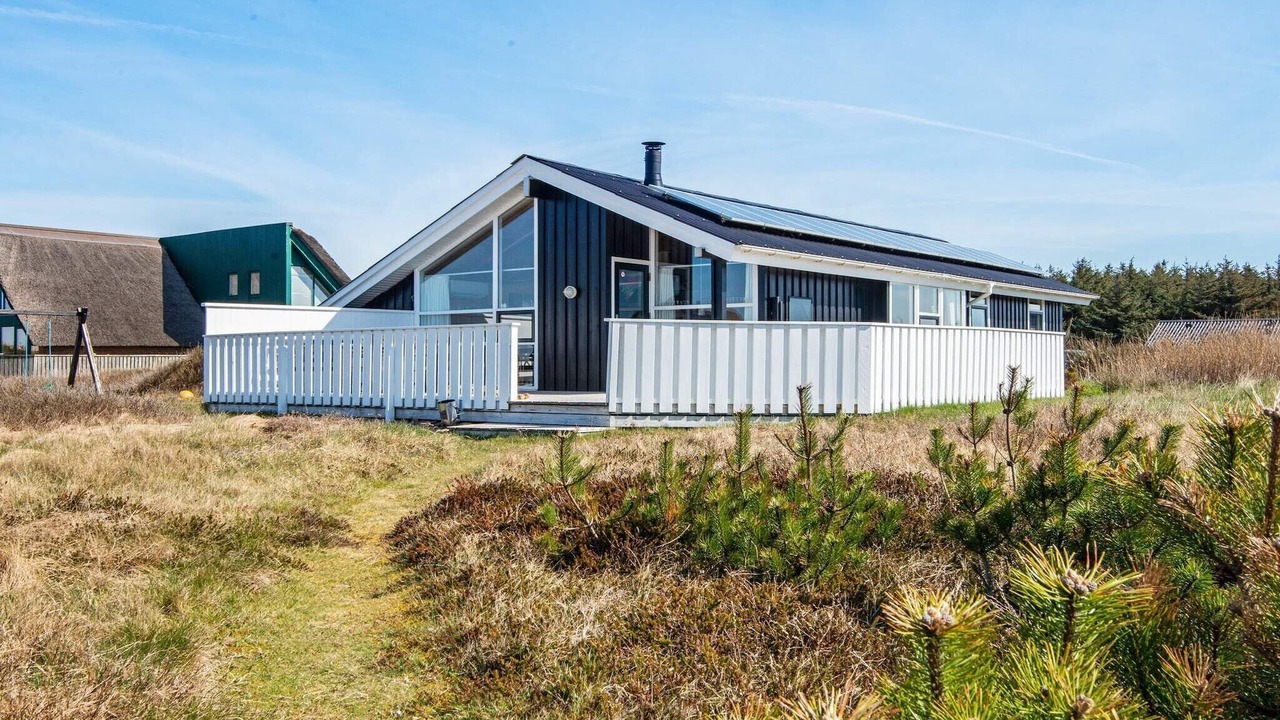 Photo of Outdoor in Vrist Strand