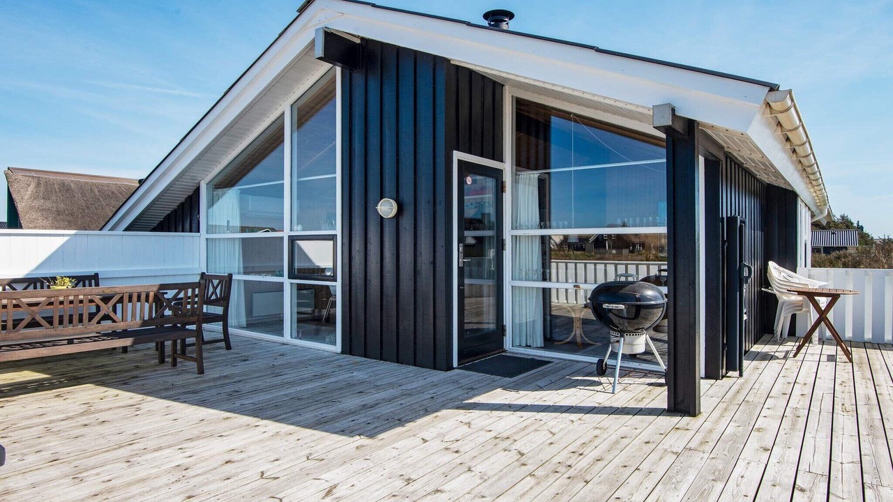Photo of Outdoor in Vrist Strand