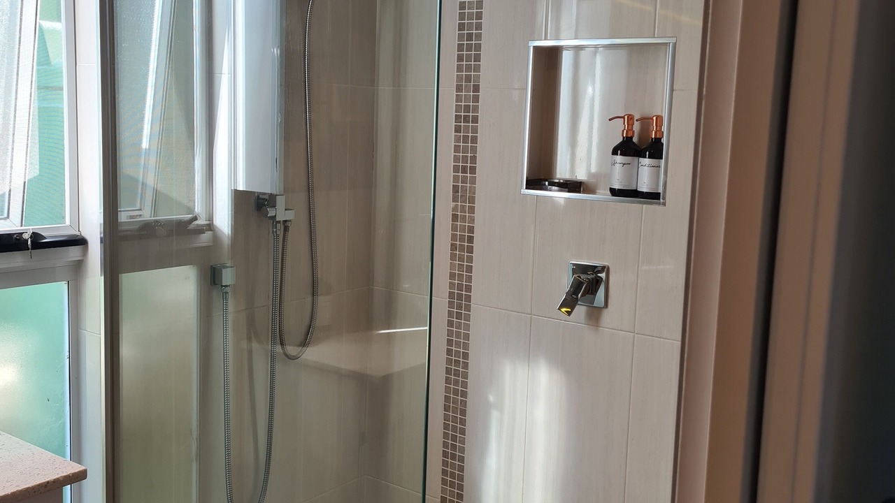 Photo of Others in Lemon Tree Passage