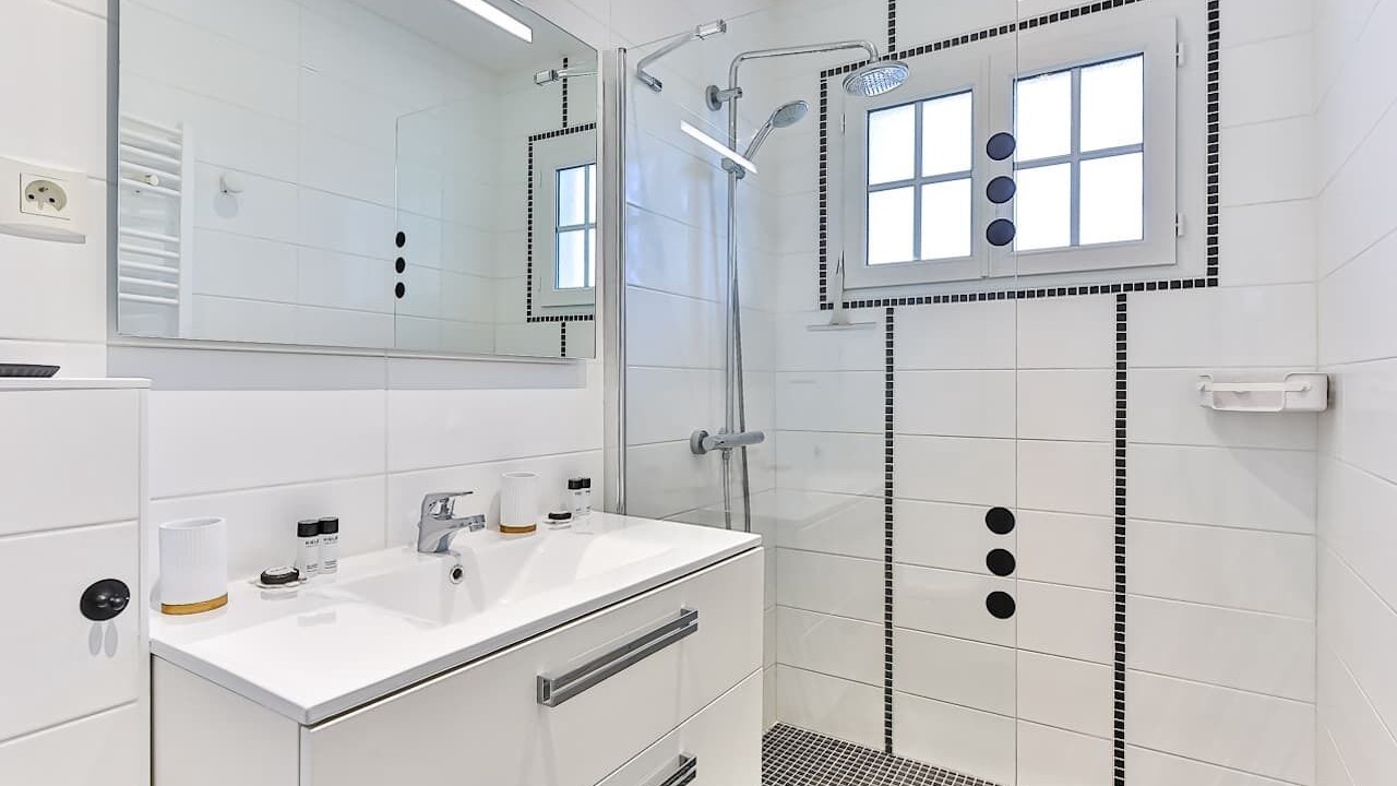 Photo of Bathroom in La Chaume