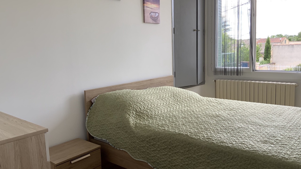 Photo of Bedroom in Saint-Laurent-La-Vernede