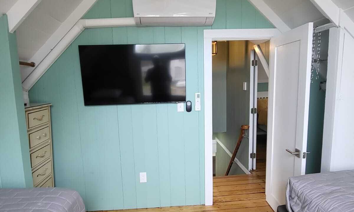 Photo of Others in Oak Bluffs