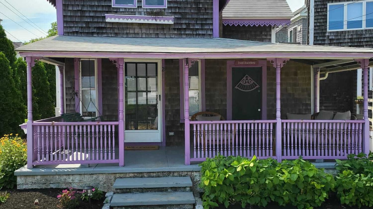 Photo of Others in Oak Bluffs