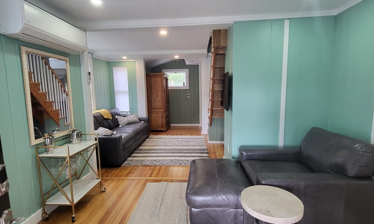 Photo of Livingroom in Oak Bluffs
