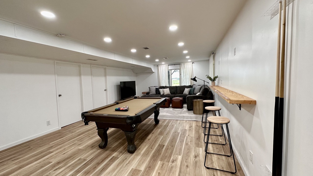 Photo of Bedroom in Collins Center