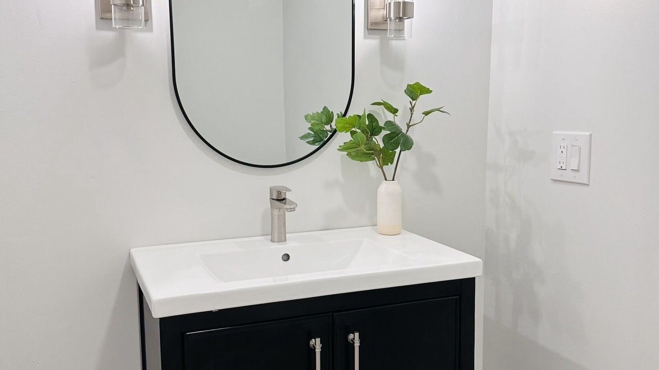 Photo of Bathroom in Collins Center