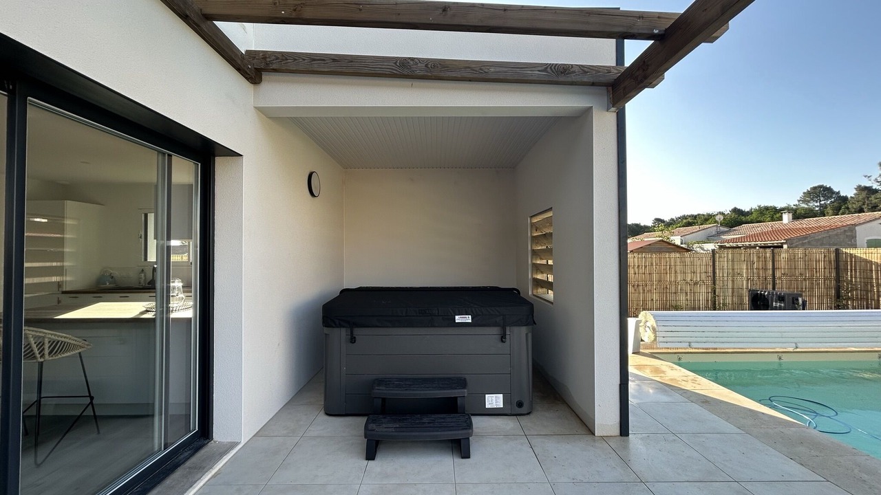 Photo of Patio Balcony in Saint-Augustin