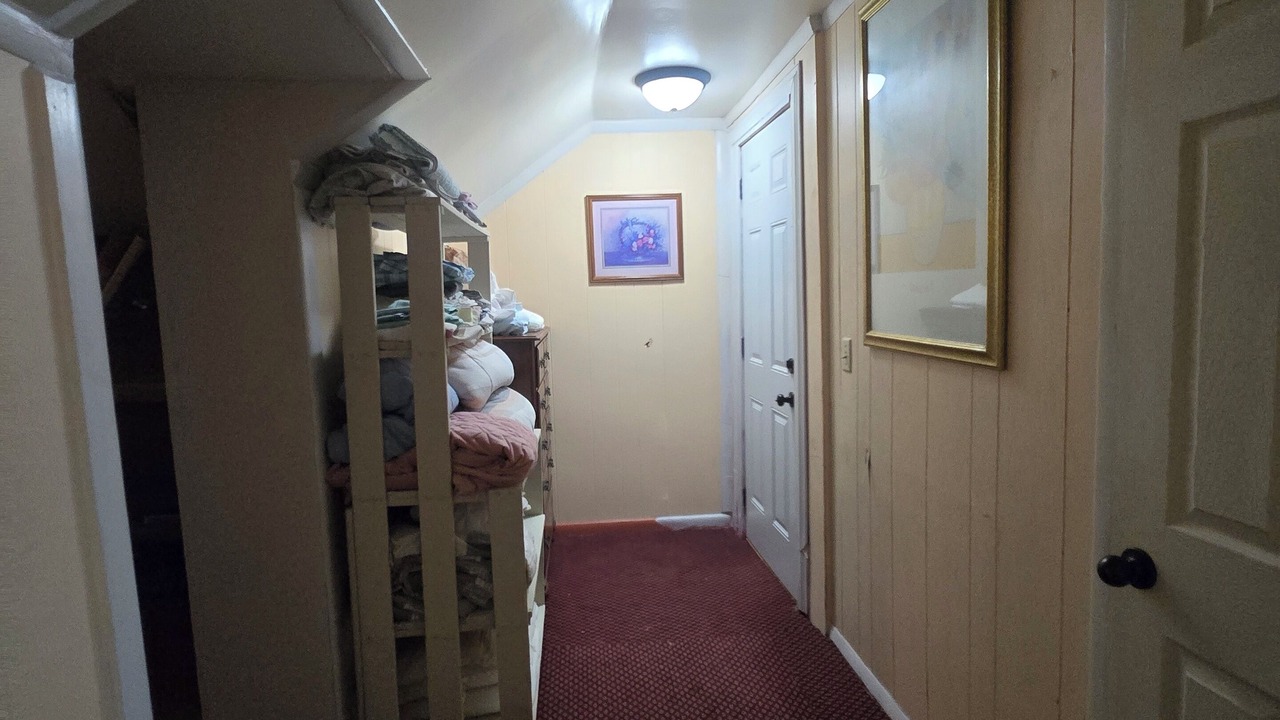 Photo of Bedroom in Lewis County