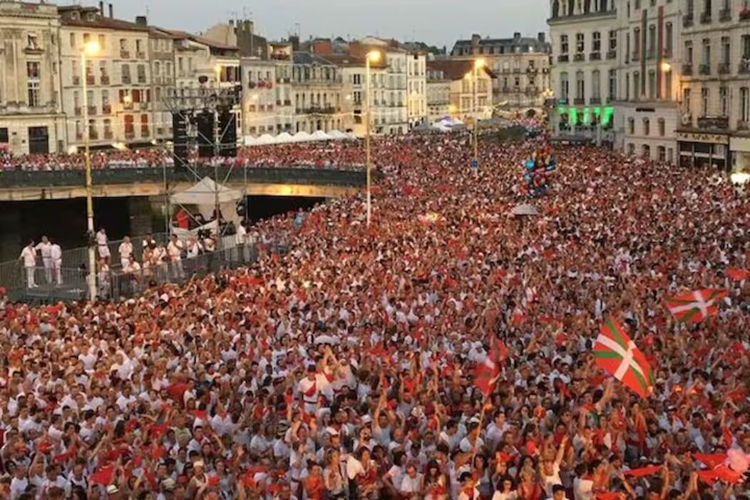 Photo of Others in Urcuit